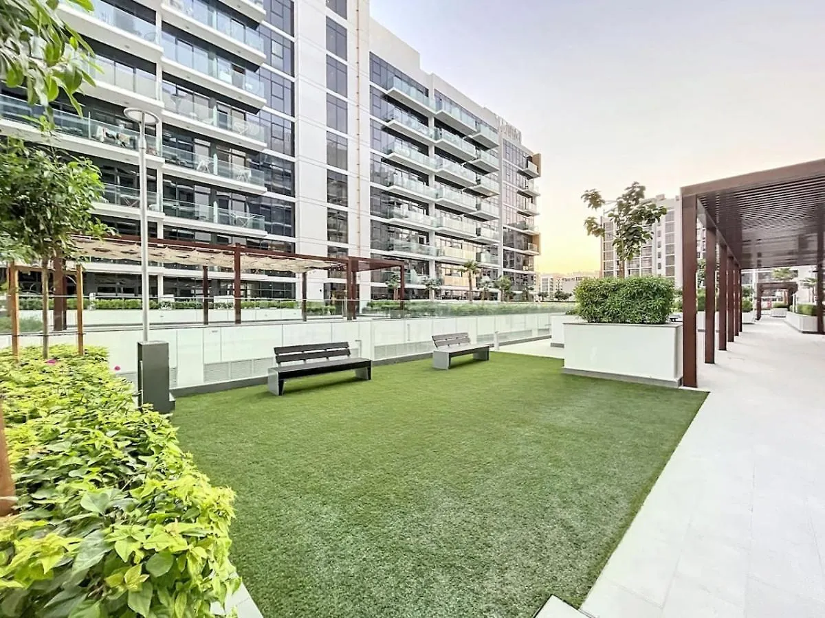 Azizi Riviera 43 - Ample Studio In Meydan Dubai United Arab Emirates